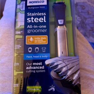 Philips Norelco Multigroom 7000 Stainless Steel All In One Groomer 23 pc. MG7750